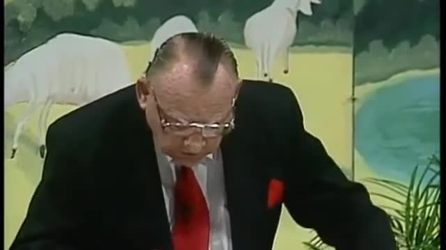 Gifts & Ministries of the Holy Spirit 41 Nine Ministries to the Church part 10 Dr. Lester Sumrall