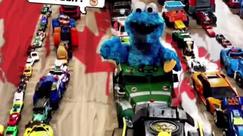 Cookie Monster rolling down to Ottawa town