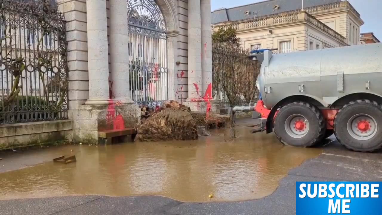 Protests by farmers dissatisfied with government policies continue to gain momentum in France