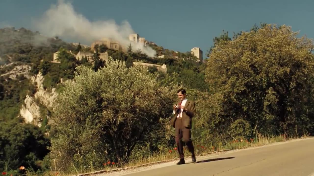 Bean's War Movie_! _ Mr Bean's Holiday _ Mr Bean Official