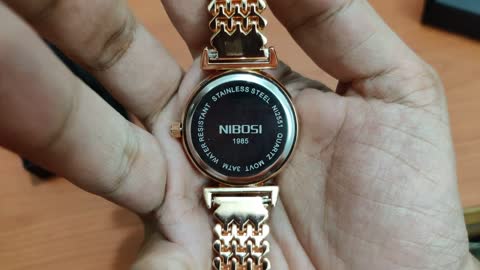 Nibosi women watch Rose Gold Diamond Wrist watch