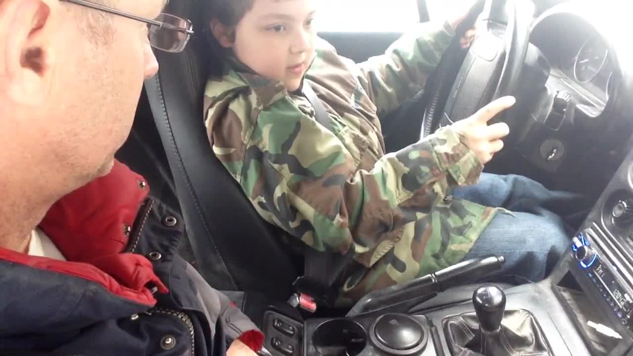 1990 Miata Daniel driving the Miata part II