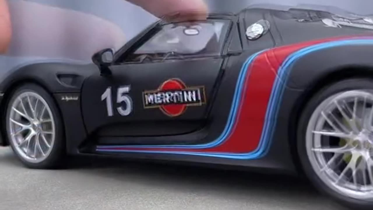 Get your Martini 918 Spyder!