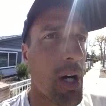 2:52pm, The Genius Marches On. March 26, 26 bones per foot. Derek Kube, 2023.