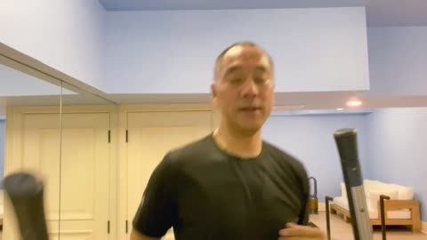 20211023文贵先生GETTR：尊敬的战友们好．太多战友发来各种信息，文贵确实无法一一回复，有些问题等明天24号上午900的与战友们的大直播中，回答亲爱的兄弟姐妹们……一切都已经开始！