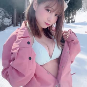 Pink mini dress babe in ice age💦❣️💞🩷🥵