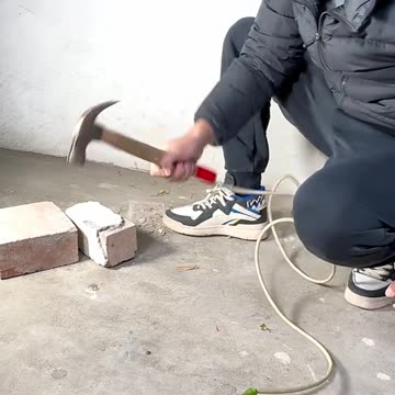 COMEDY AND FUNNY VIDEOS