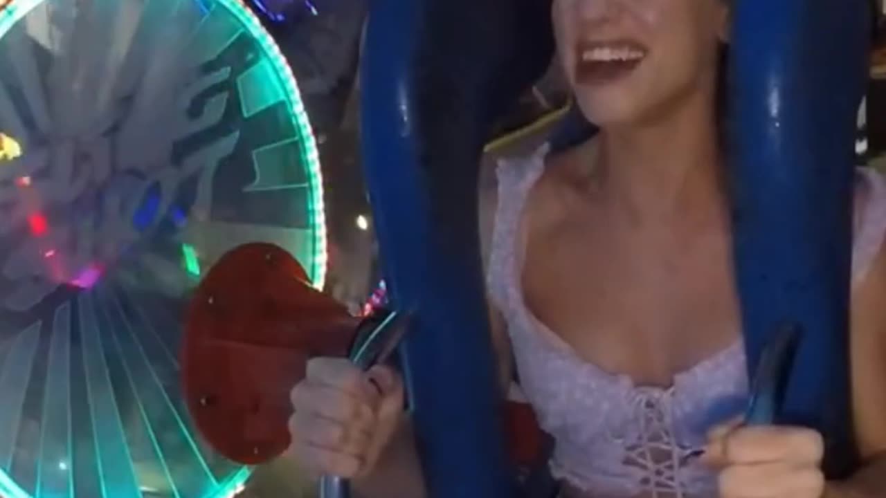 Slingshot ride oops 😬😬🤐