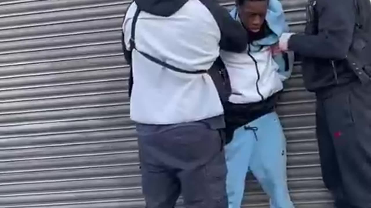 Multicultural- UK 2302