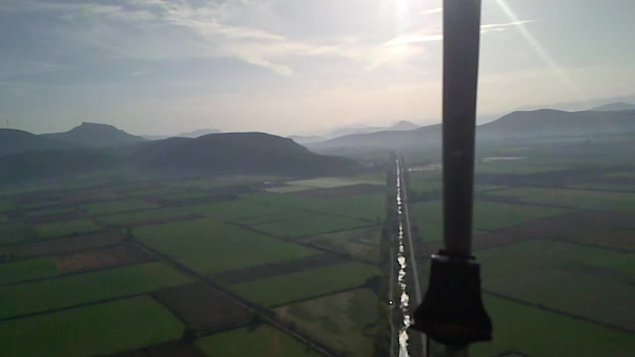 TWO SUB-70 TRIKES FLYING AROUND KOPAIDA, GREECE