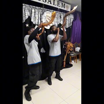 [Ecclesiasticus 43:6-7] Its A Double Sabbath🤗Happy New Moon From IUIC Trinidad & Tobago🕺🏿💃