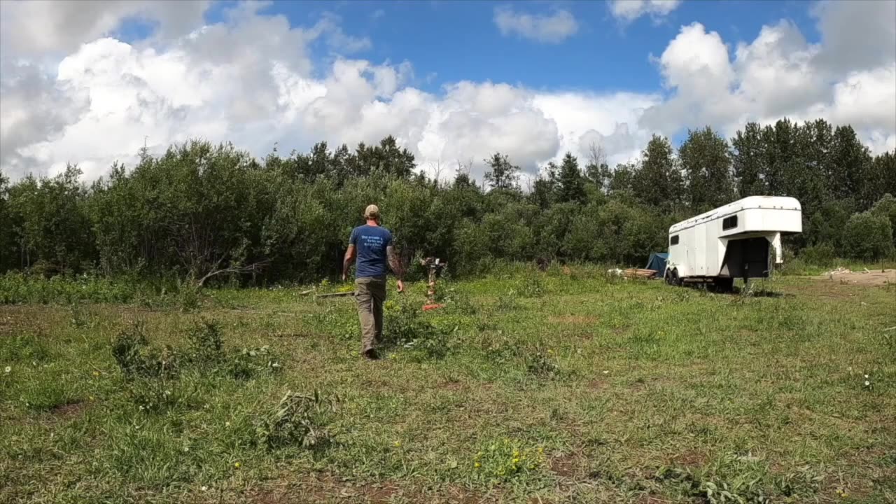 VOW came to help on the ranch.