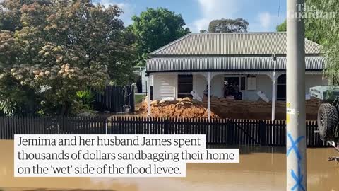 The moment an Echuca DJ turned a flooded street into a dancefloor