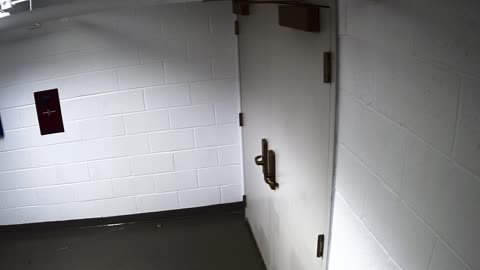 7090CVCLLStair45South_2021-01-05_06h24min58s617ms.mp4