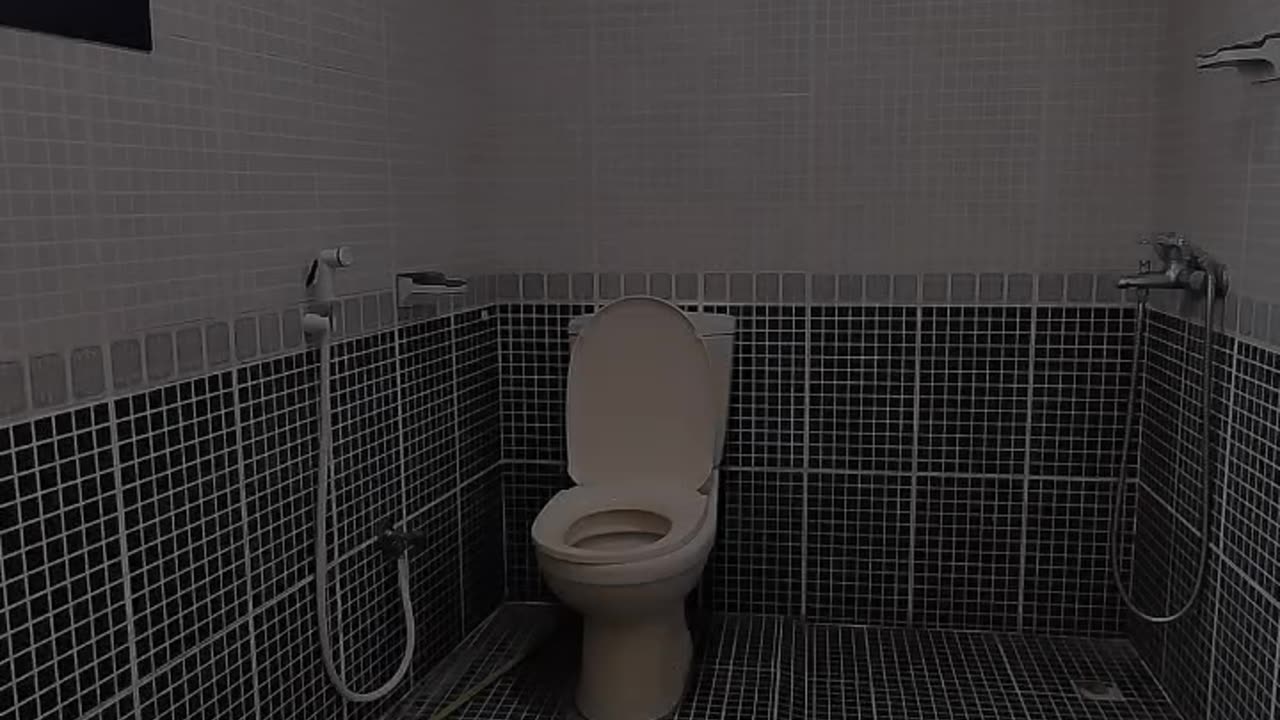 Zinj:-Studio Flat Available on Rent with Unlimited Ewa