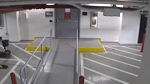 3002RHOBG1Lobby1ECB_2021-01-05_05h40min00s973ms.mp4