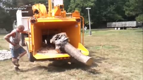 Extreme Fast Wood Chipper Machine Modern Technology - Amazing Wood Processor Big Tree Shredder Easy