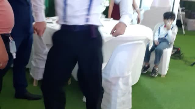 Funny vid dancing boy 😂