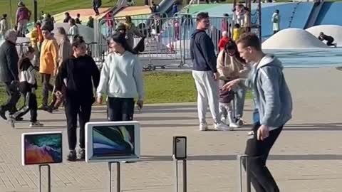 !Would you win!😇😅