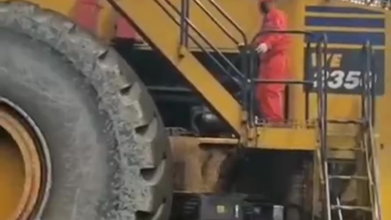 Impressive machines used in mining