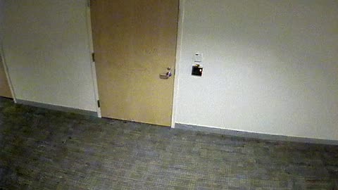 8428OHOB05O5B4Corridor_2021-01-05_00h00min00s263ms.mp4