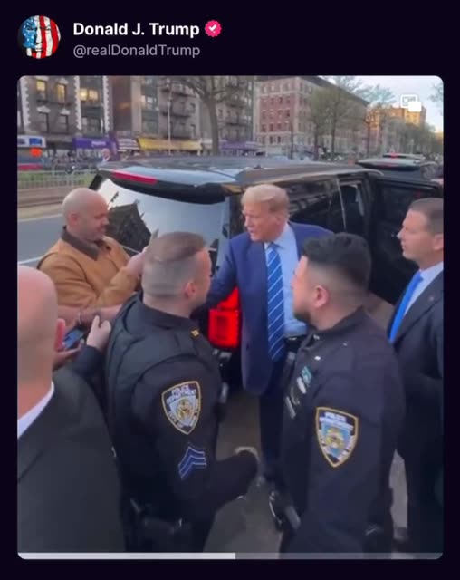 Trump posted leaving the court in NY today. Wonderful guy.