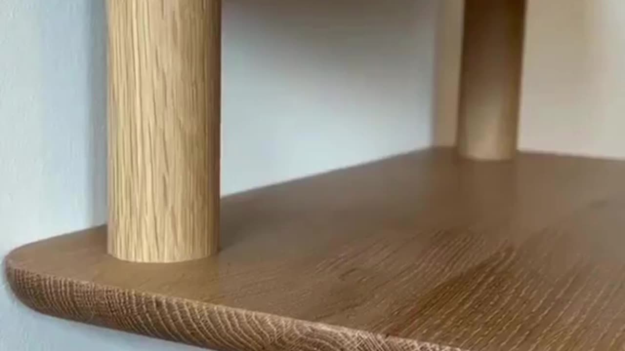 Floating shelf