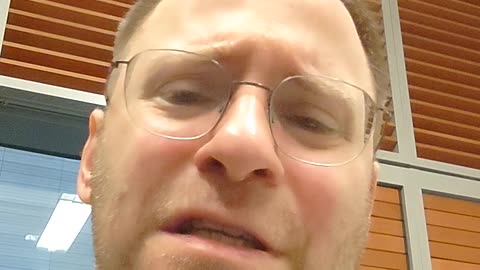 Nie ma interesu ludzkosci.