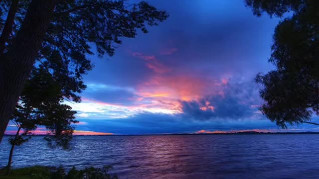 Música Para Relaxar com Imagens Lindas do Mar e Montanhas