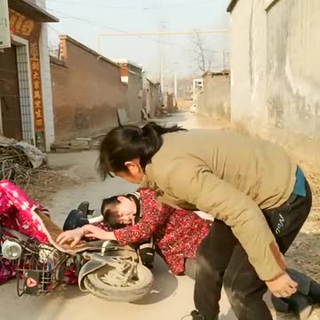 Best Funny Videos_ New Chinese Funny Video try not to laugh _short _Funny _Comedy(720P_HD)_1