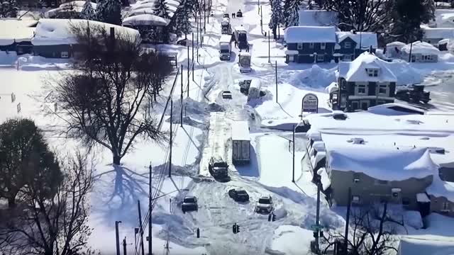 Traffic chaos as snowfall blankets New York
