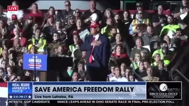 National Anthem Breaks out at Trump Rally- November 5, 2022