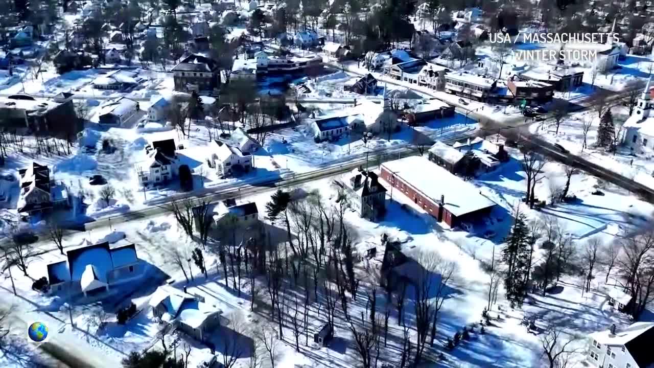 Ice cyclone hit the east coast of the United States - 80 million people under attack