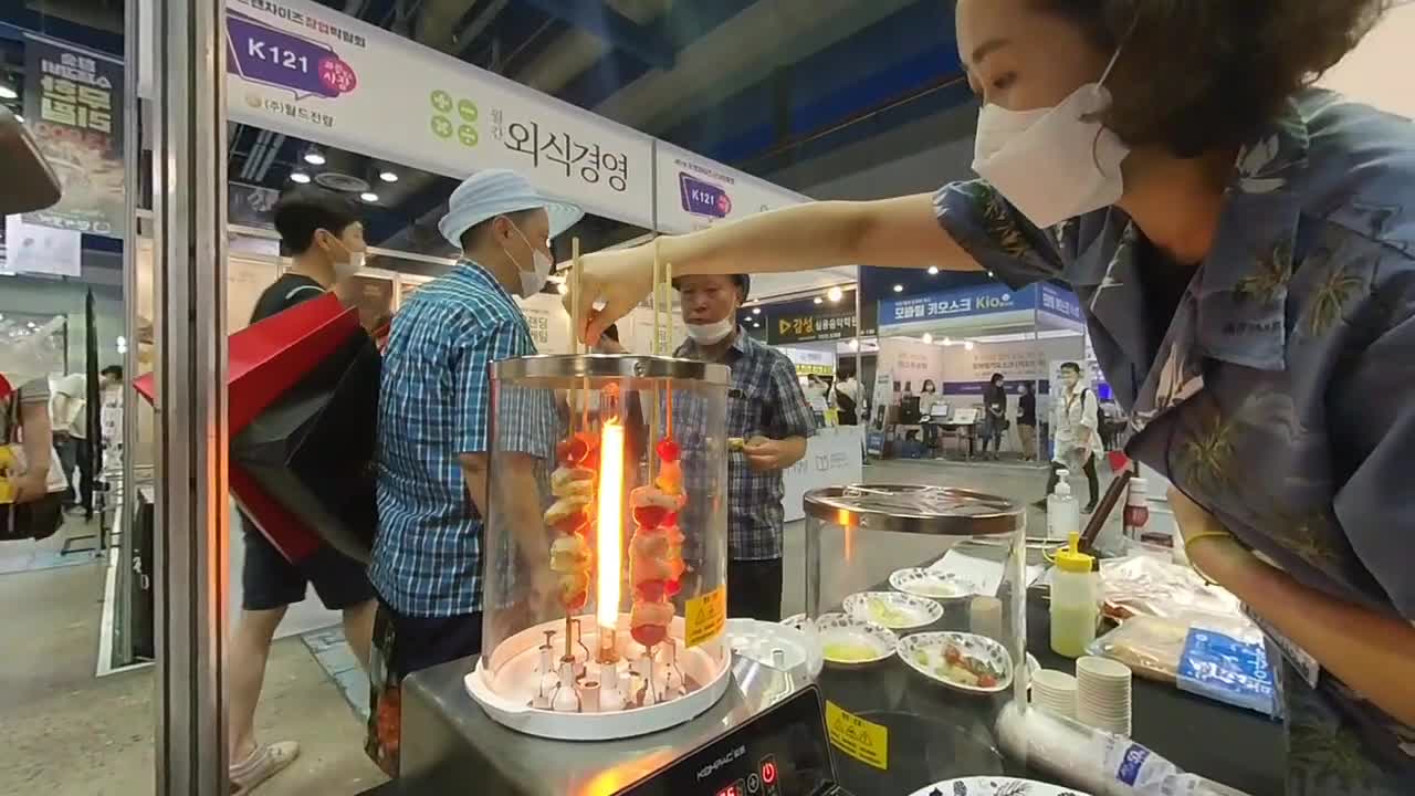 3D 180VR 4K Auto Barbecue Grilled Chicken & beef Skewers Machine Yakitori Street Food 360VR