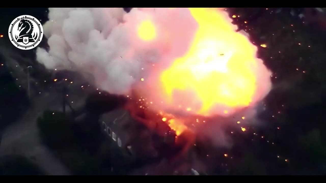 47th OMBr observed Russian soldiers stacking boxes near a house and sent a fpv