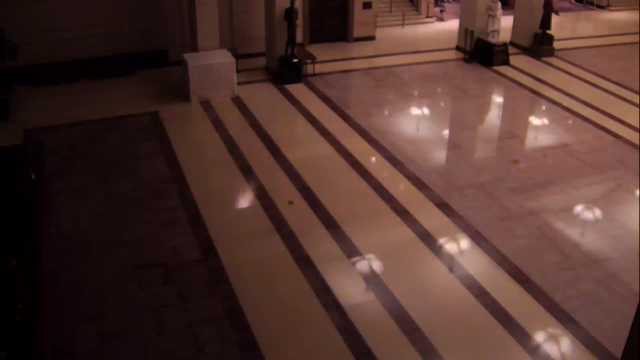 7141CVCULHVCUpperLobby_2021-01-05_04h20min01s217ms.mp4