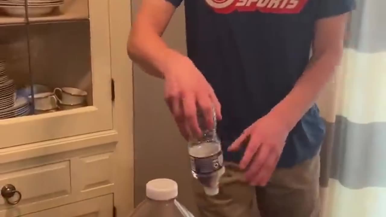 Bottle flips from level 10 to 100