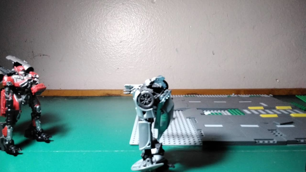 Jazz versus shatter stop motion