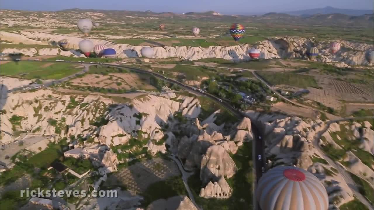 Cappadocia, Turkey_ Hot-Air Balloon Ride