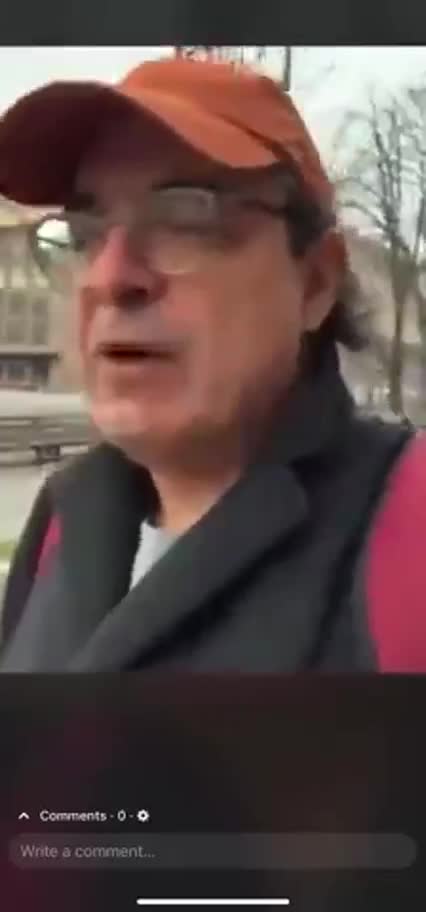 GUY LIVES IN KIEV (Ukraine) - NO WAR HAPPENING HERE