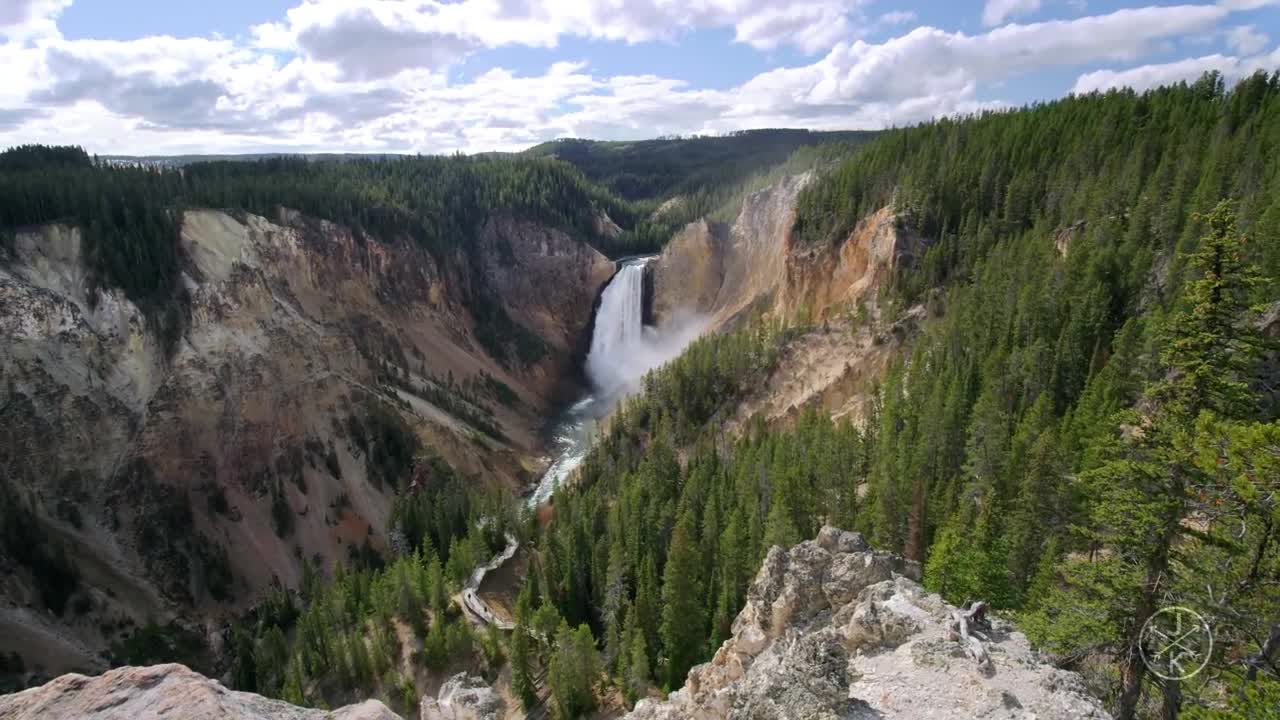 Yellowstone National Park in 8K 60P (FUHD)