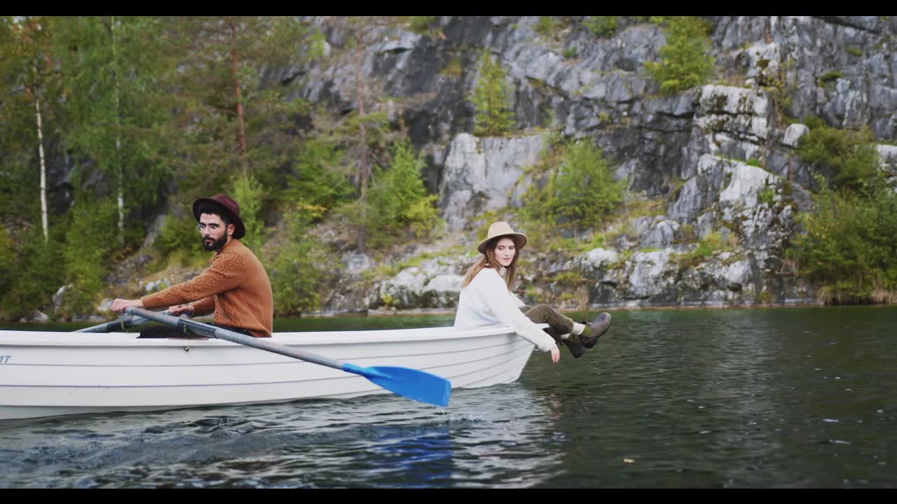 Relaxation,Meditation,Dreaming Music with Boating