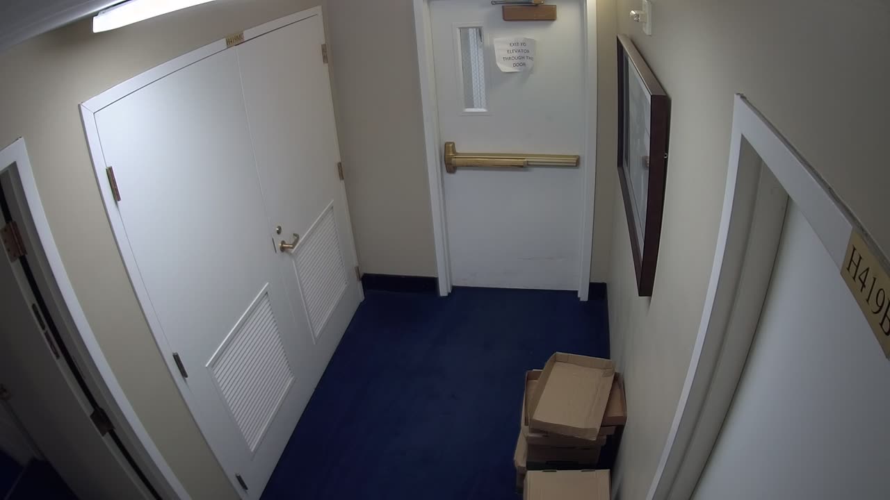 0450USCH04WestAtticnearH422_2021-01-06_11h00min01s510ms.mp4
