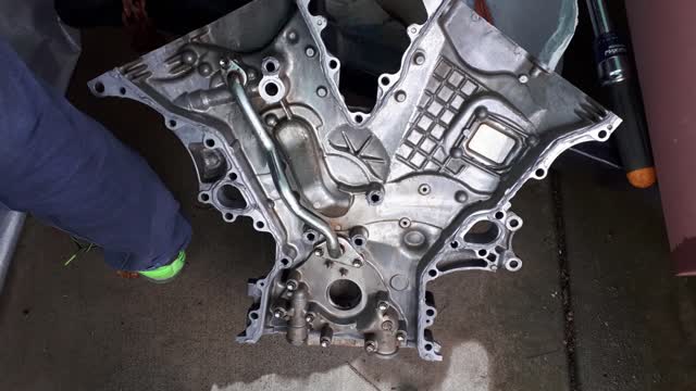 PART3/4 TOYOTA 1GR-FE 4.0L Timing chain, water pump replacement tacoma 4runner FJ cruiser code P0016