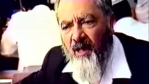 RARE- Rabbi Meir Kahane HYD speaks at the Yeshivat HaRaayon HaYehudi