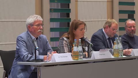 "Nicht die Moralisten, die Dummen sind das Problem" - Birgit Kelle