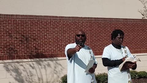 BISHOP AZARIYAH AND HIS SON ARE REAL HEBREW ISRAELITE HEROES TEACHING THE WORD OF GOD!!!!