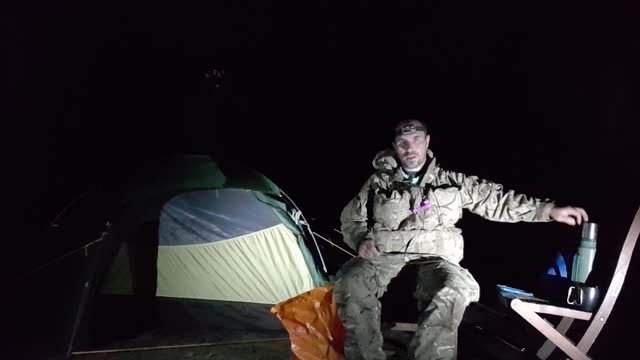 Position test before a coffee vlog at night