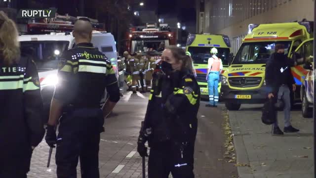 Netherlands: Several arrested as anti-COVID restrix protest in Rotterdam turns violent - 19.11.2021