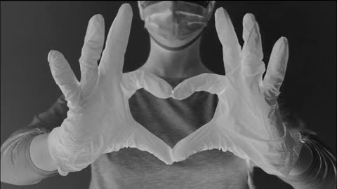 РУ медики про то как новая вакцина унижтожает людей. Запрещенное видео.